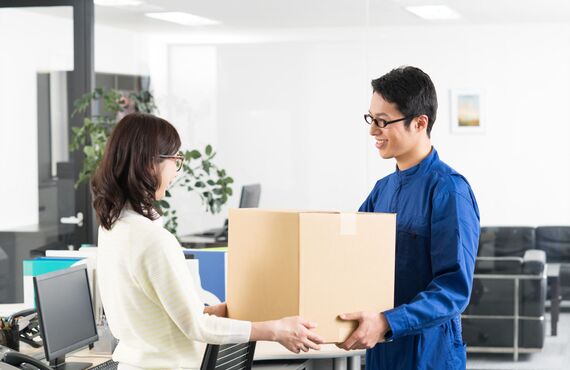 千葉で活動中の軽貨物配送は重たい書類の移動にも便利です♪GS Transport